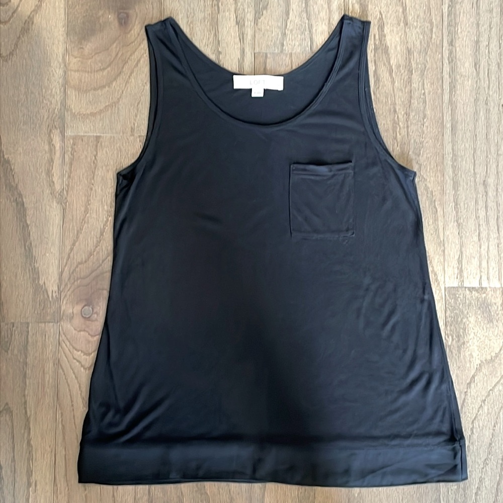 LOFT Petite Black Pocket Tank - Size SP